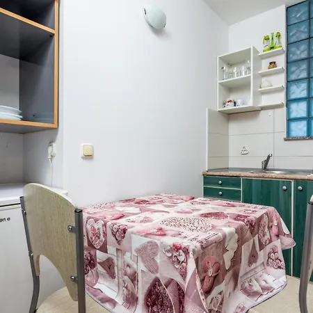 Apartmán With Wifi - 9701 Rovinj