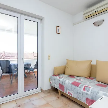 Apartment With Wifi - 9701