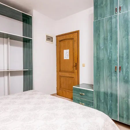 Apartment With Wifi - 9701 *